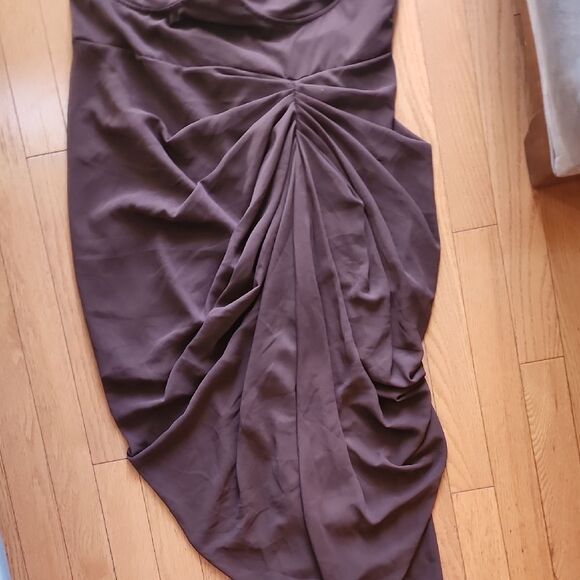 PrettyLittleThing Plus Chocolate Underwire Detail Draped Midi Dress - Women's 16 - Picture 4 of 4